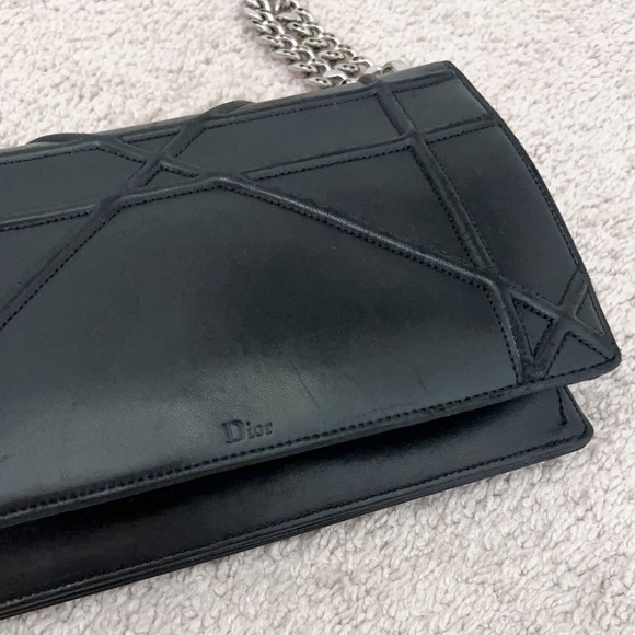 Dior Diorama Medium Flap Bag - Picture 5 of 14